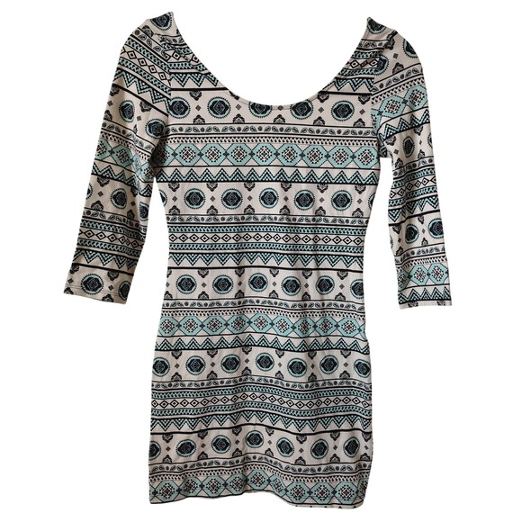 Charlotte Russe Mini Dress Medium Geometric Print Turquoise Boho Fitted - Picture 1 of 7